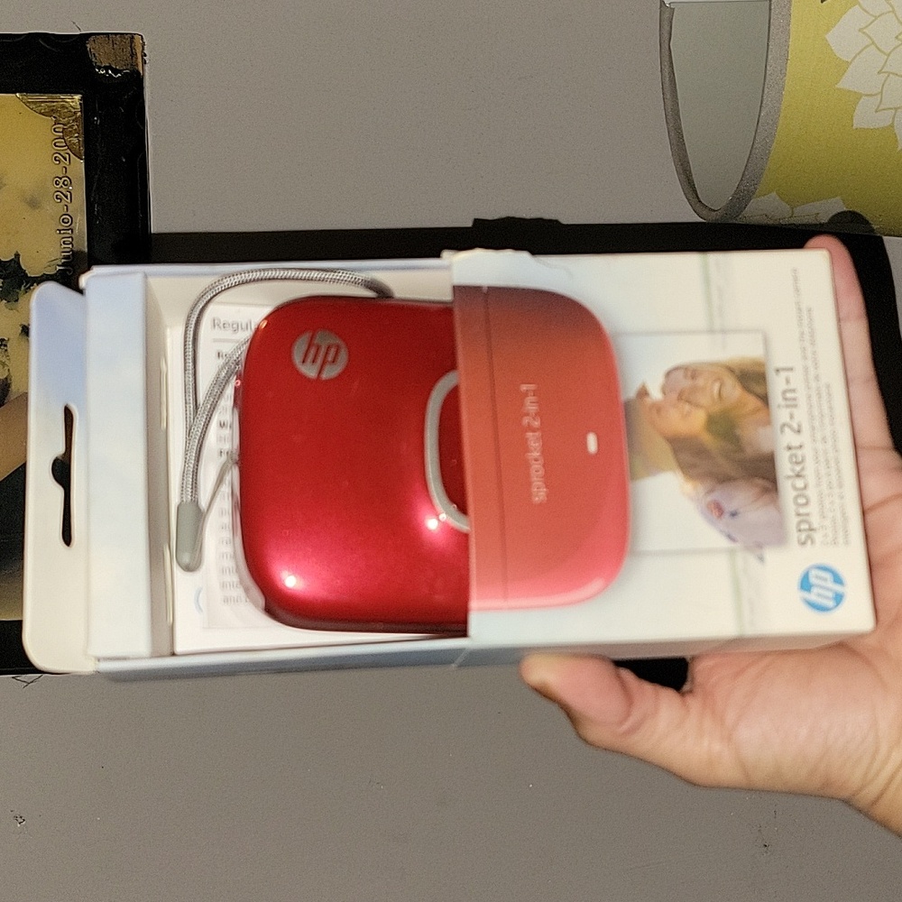 Sprocket 2 in 1 instant camera